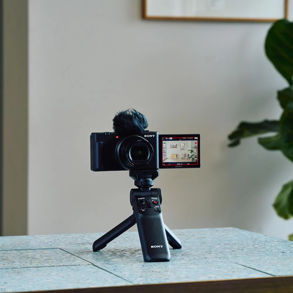 Sony ZV-1 II Vlog 4K Camera for Content Creators & Vloggers, Black ZV-1M2/B, Open Box - Image 9