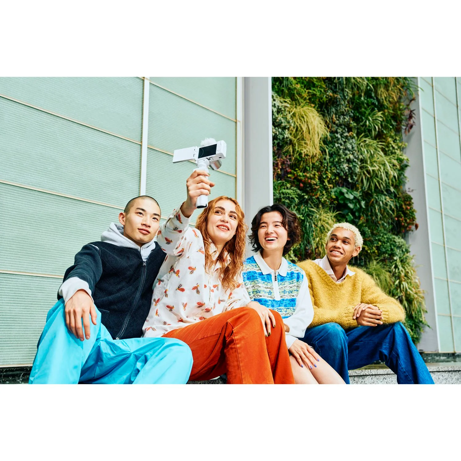 Sony ZV-1 II Vlog Camera 4K Video Content Creator White +Extended Warranty Kit Bundle - Image 5