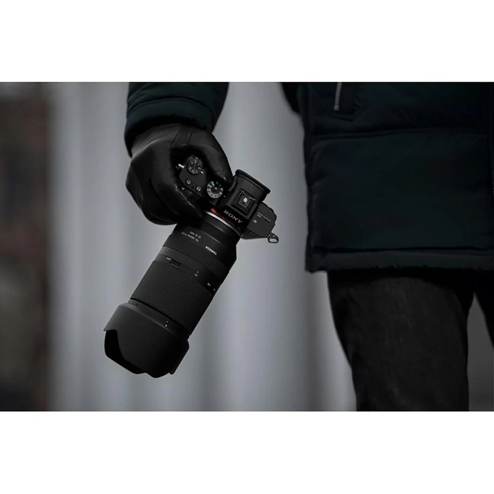 Tamron 70-180mm F2.8 Di III VXD Lens Sony Camera (Open Box) with 1 Year Warranty - Image 11